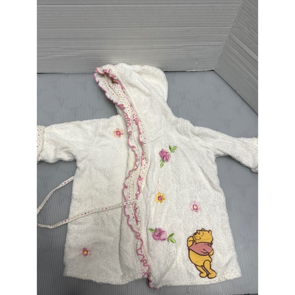 Vintage Disney Winnie the Pooh Bathrobe Baby 0-9M Good Floral Embroidered Hooded